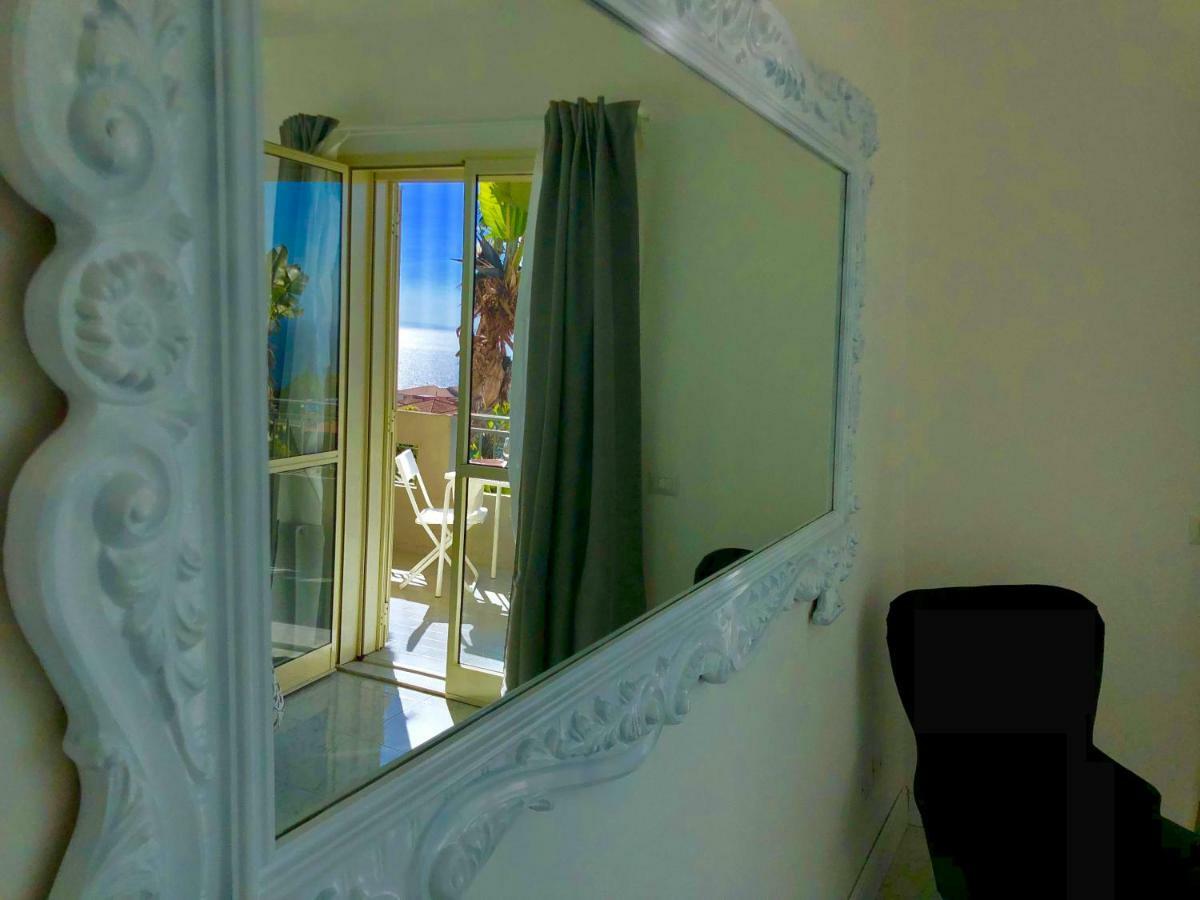 Villa Lattea Aci Trezza Exterior foto
