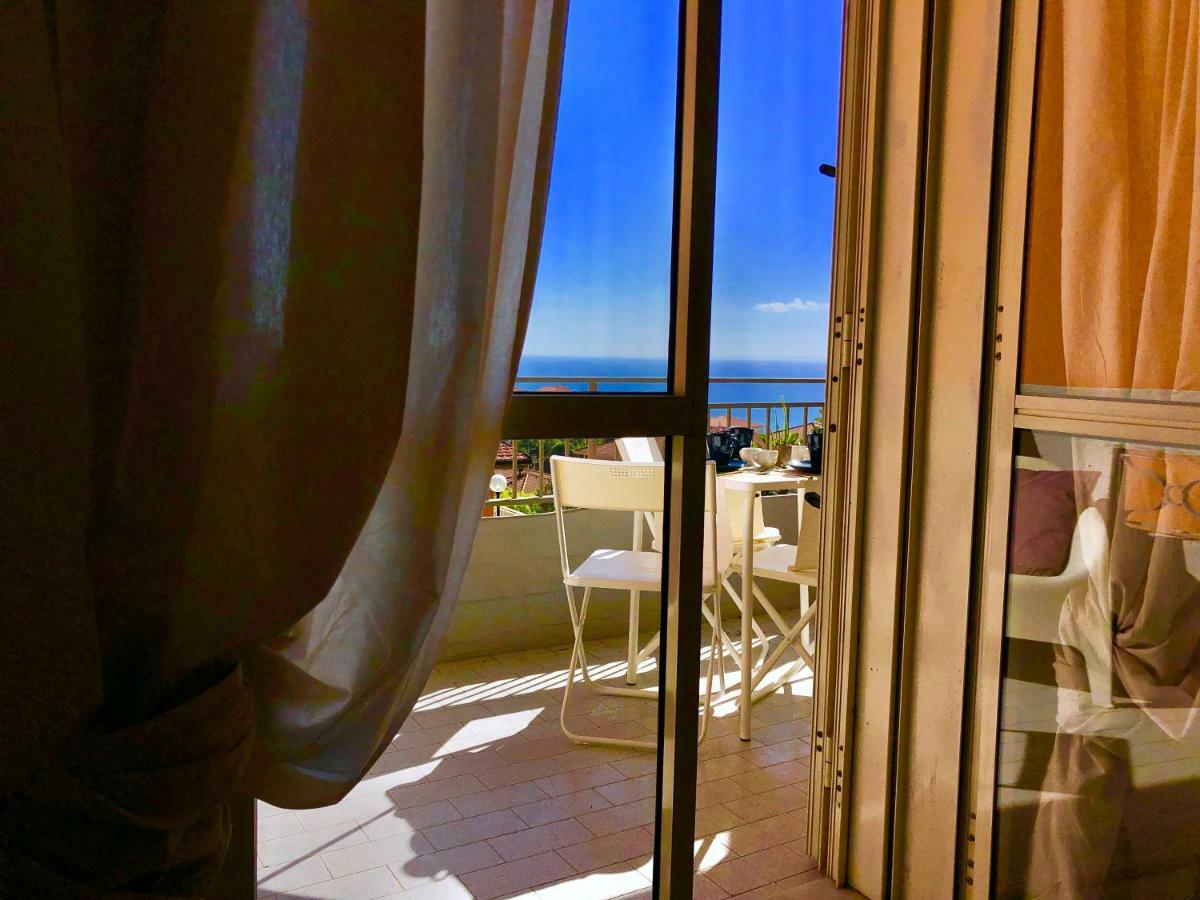 Villa Lattea Aci Trezza Exterior foto